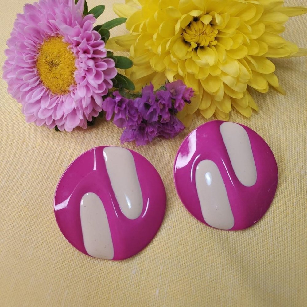 80s Inspired Circle Pink Earrings